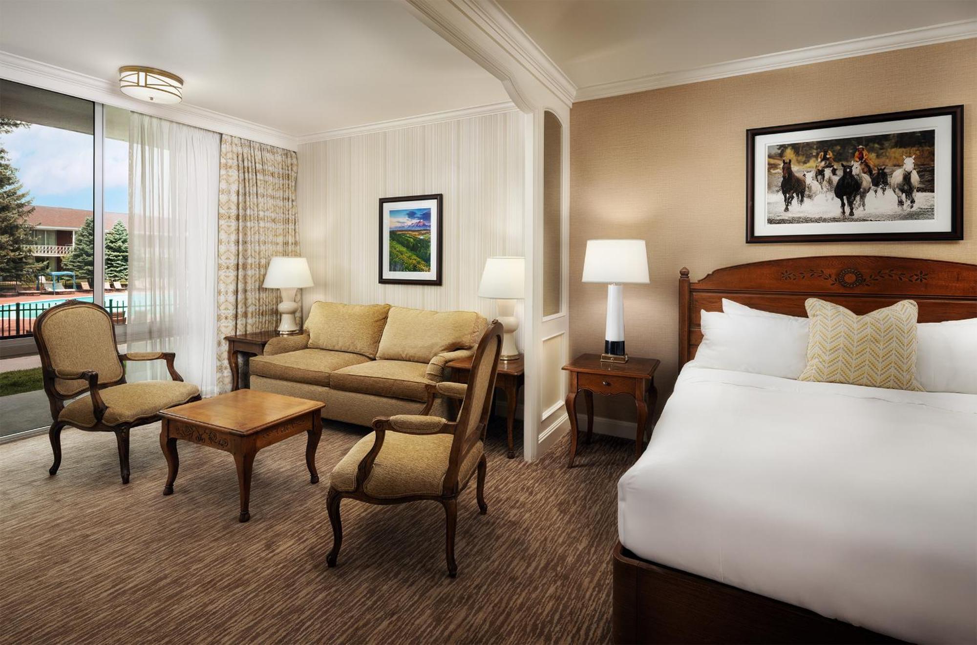 King Room with Pool View